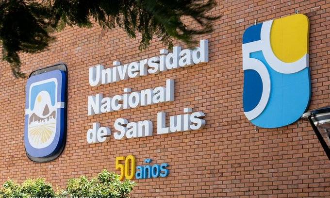 Felicidades a la UNSL de Argentina por su 50 años de su apertura.